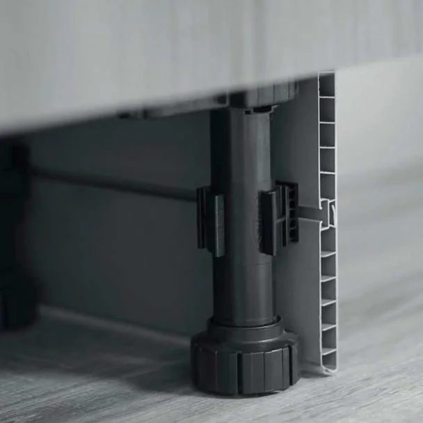 Zócalo de PVC Acabado Oro Para Cocina